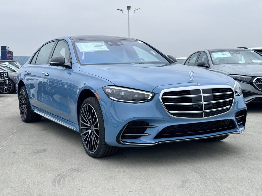 Used 2024 Mercedes-Benz S 580 4MATIC Sedan image 2