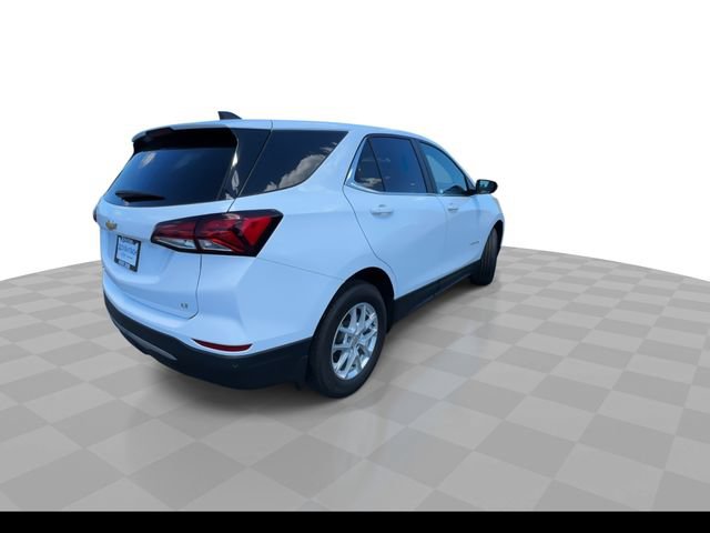 Used 2024 Chevrolet Equinox LT w/ LPO, Floor Liner Package FWD image 8