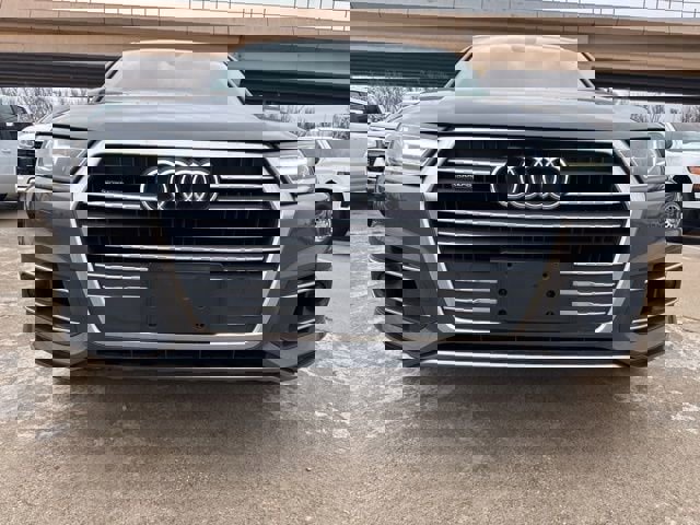 Used 2018 Audi Q7 3.0T Premium Plus image 2