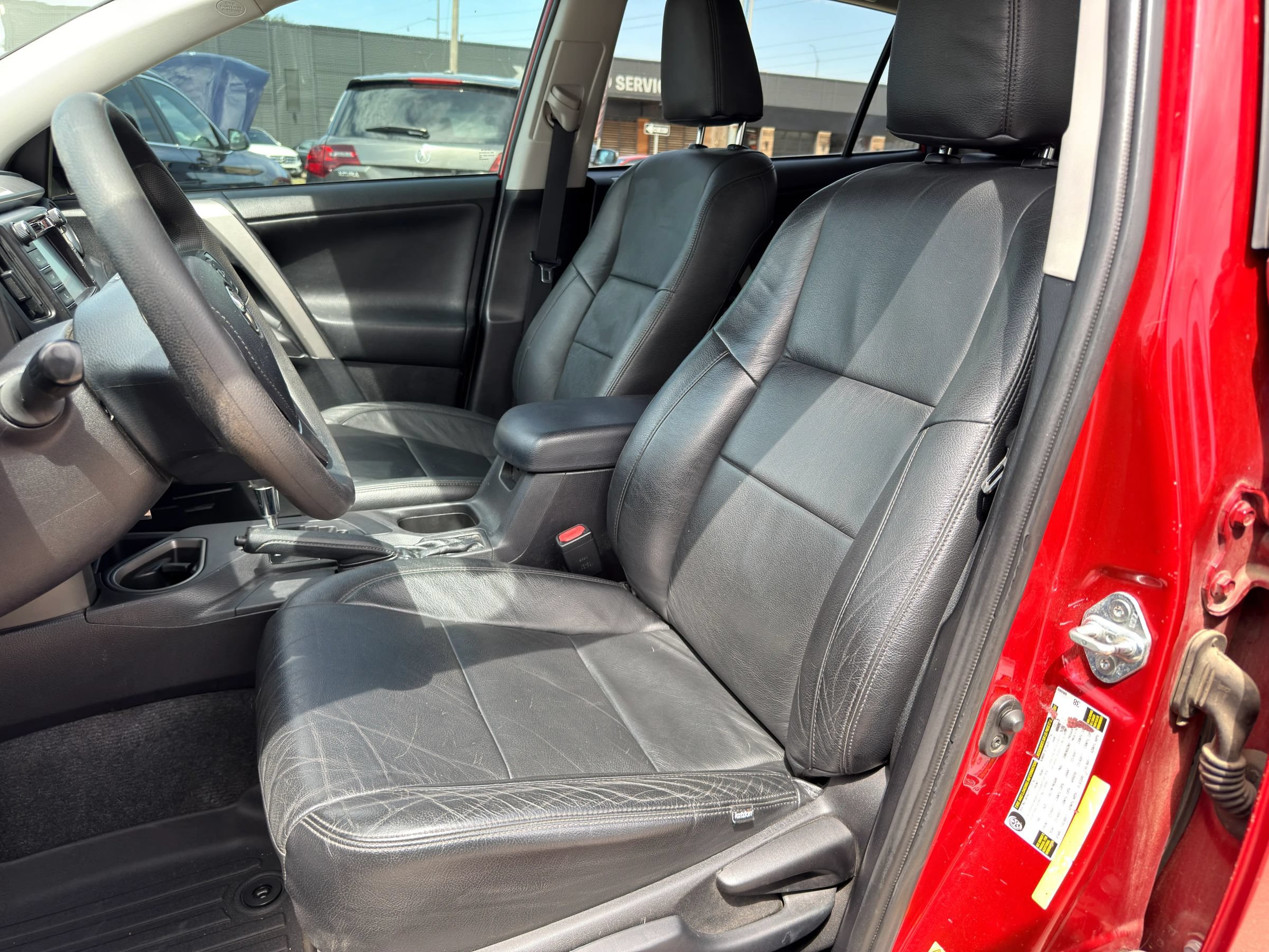 Used 2017 Toyota RAV4 LE FWD image 20
