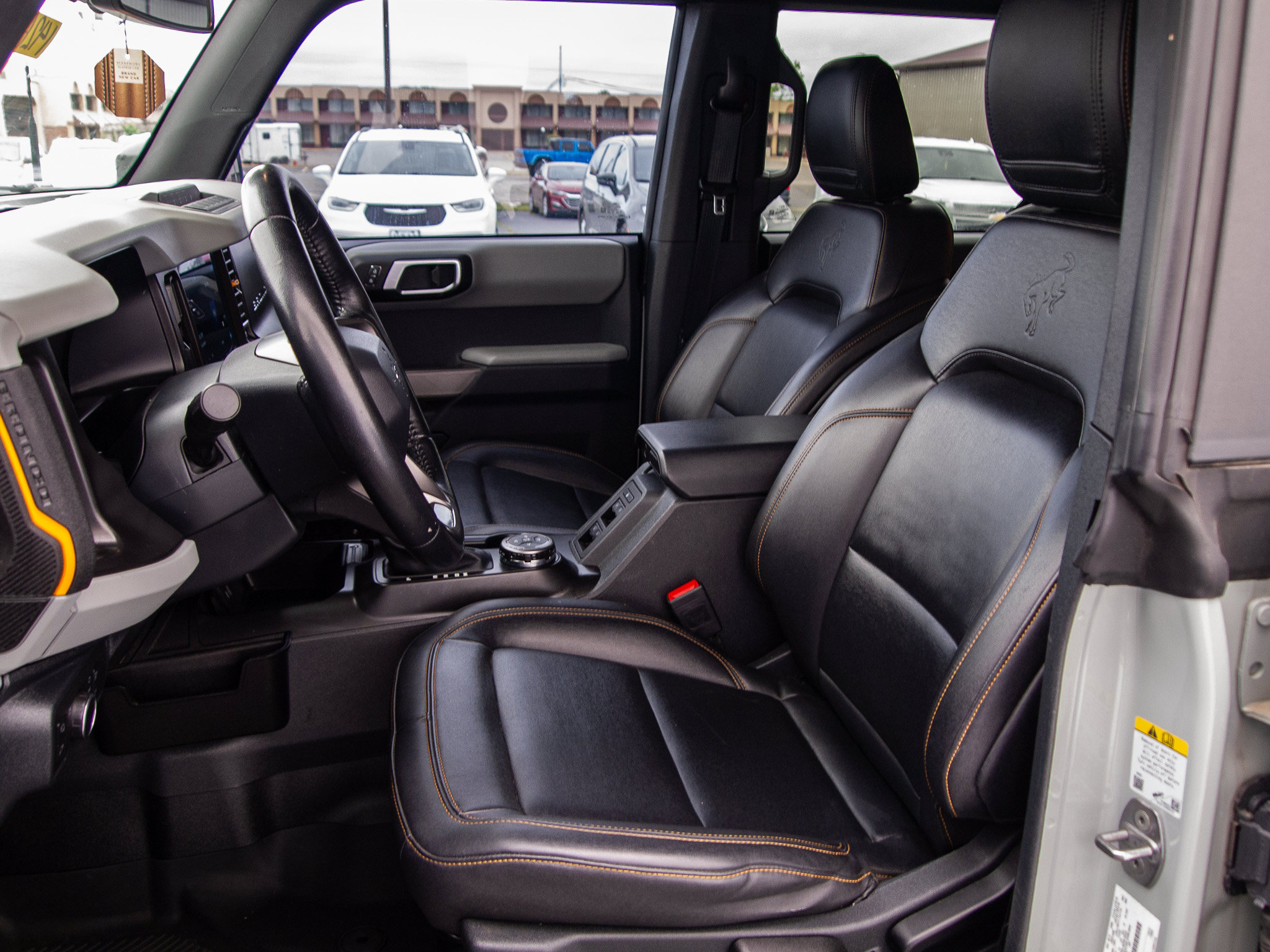 Used 2021 Ford Bronco Badlands AWD/4WD image 12
