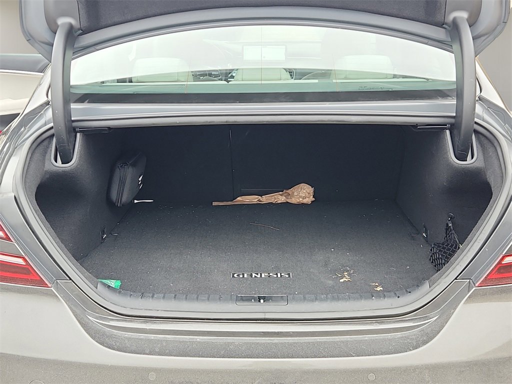 Used 2025 Genesis G70 2.5T w/ Sport Prestige Package image 12