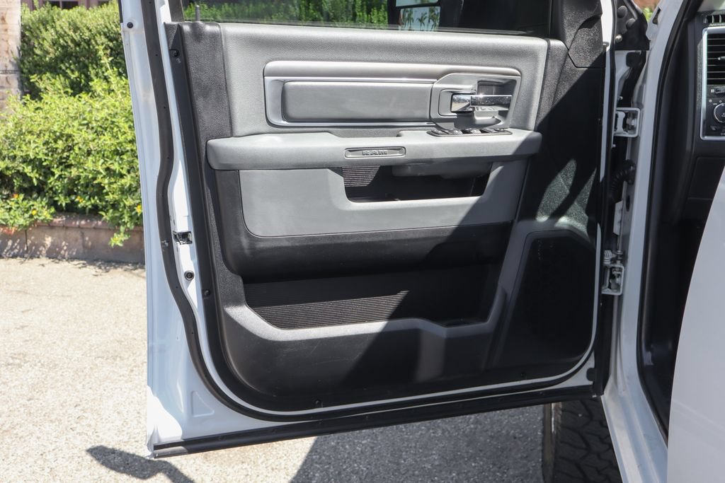 Used 2014 RAM 3500 Big Horn AWD/4WD image 19