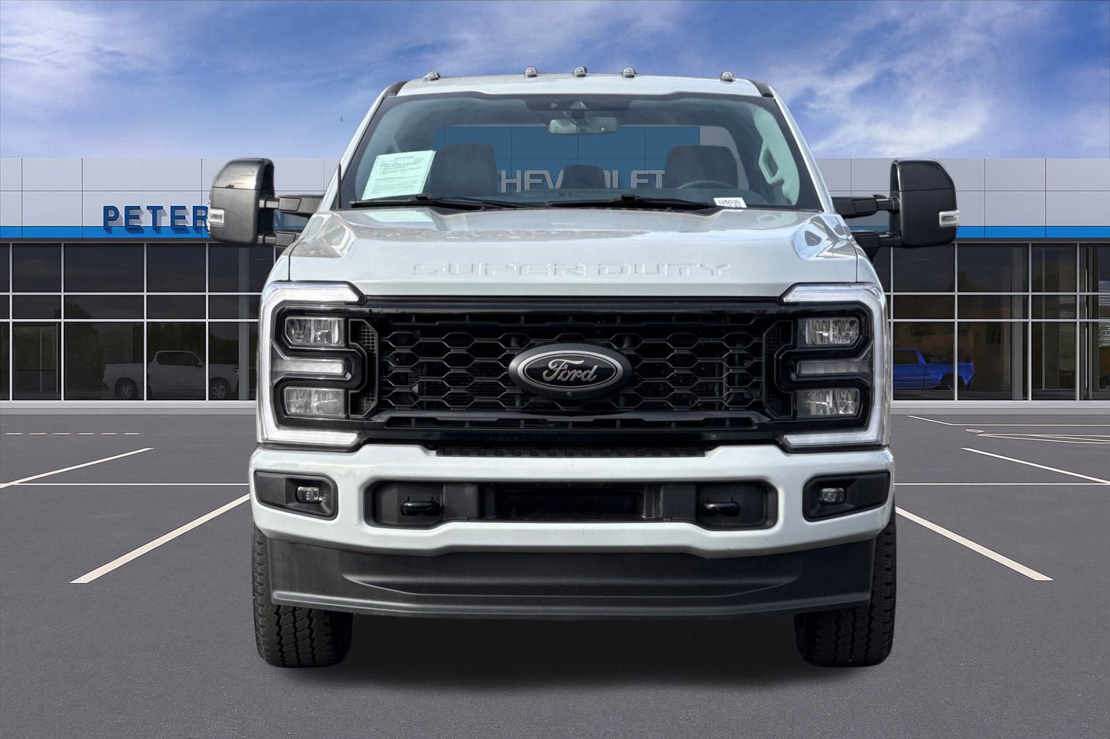 Used 2025 Ford F350 Lariat w/ Black Appearance Package AWD/4WD image 10