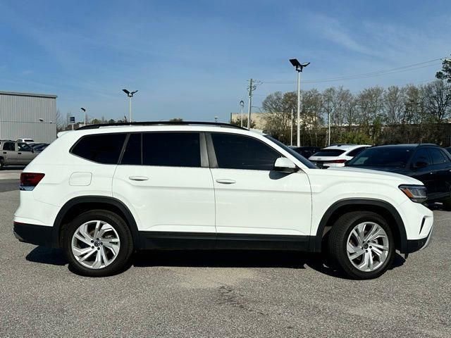 Used 2022 Volkswagen Atlas SE w/ Panoramic Sunroof Package image 5