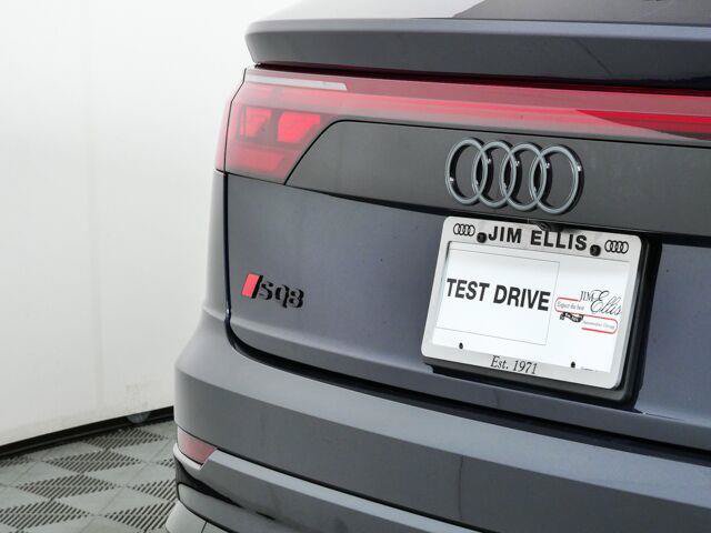 New 2026 Audi SQ8 Prestige AWD/4WD image 38