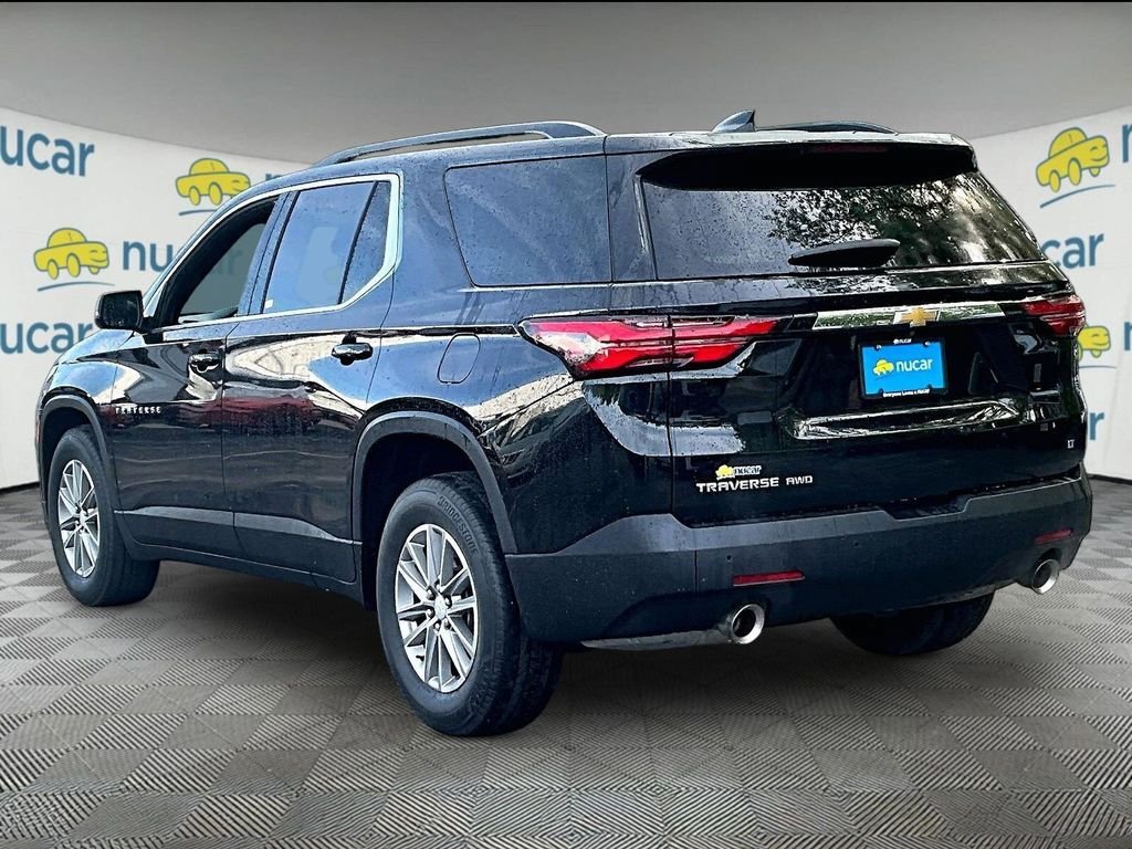 Used 2023 Chevrolet Traverse LT AWD/4WD image 4