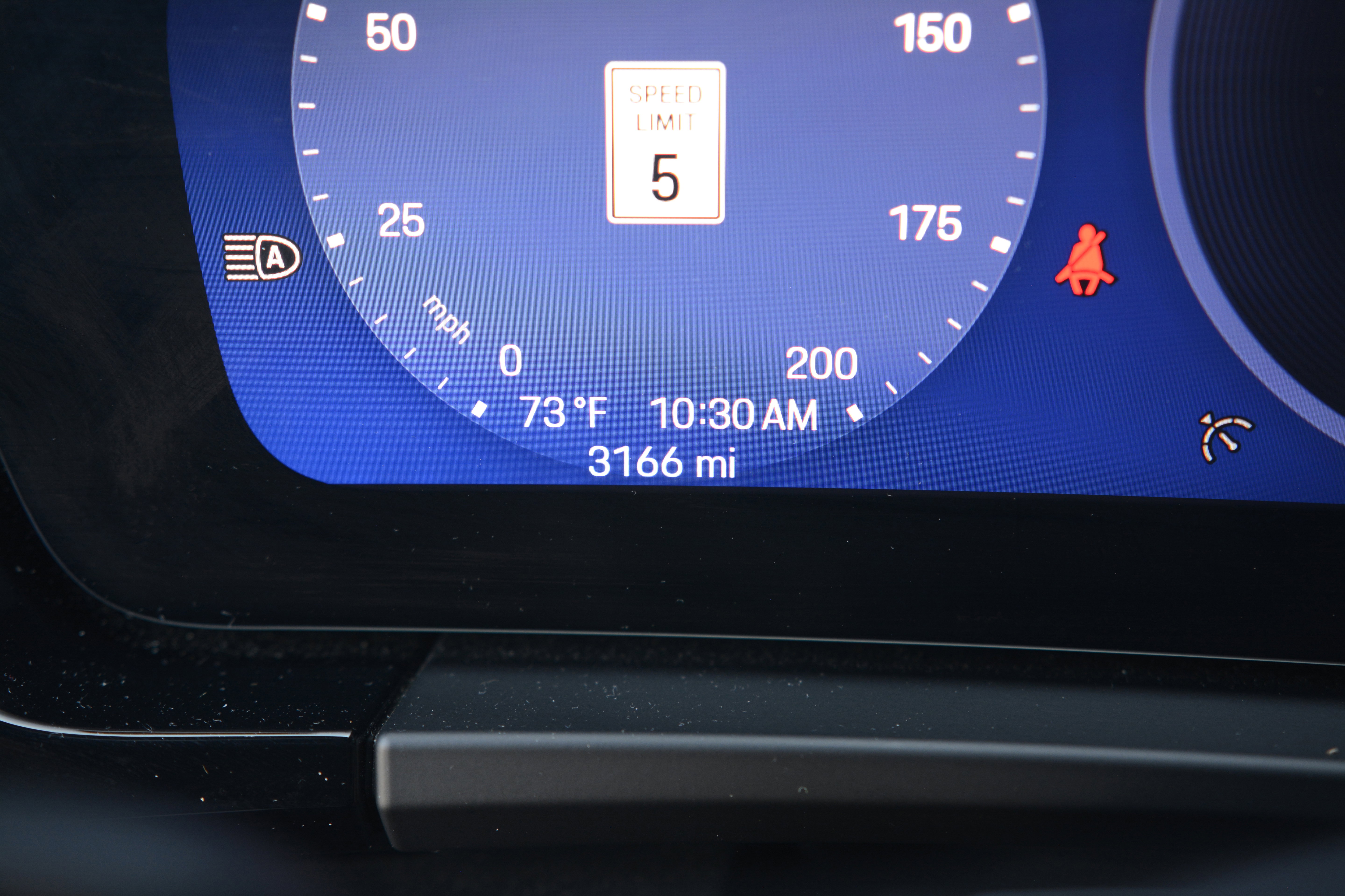 Certified 2025 Porsche Macan 4S Electric AWD/4WD image 18