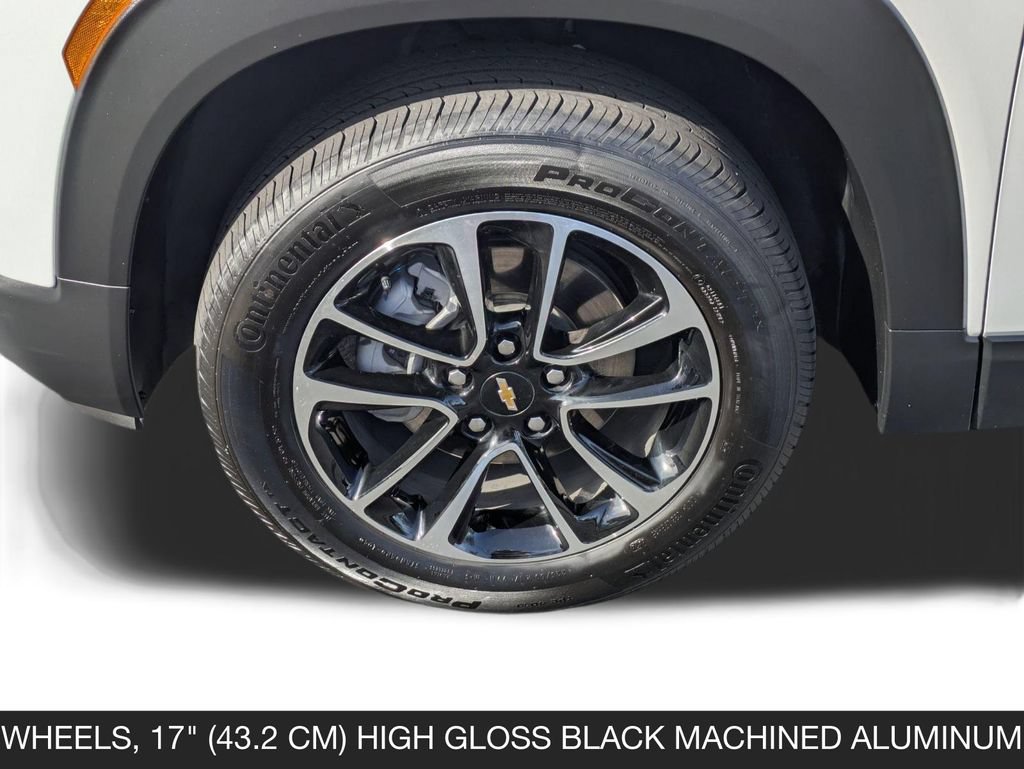 Used 2025 Chevrolet TrailBlazer LT AWD/4WD image 11