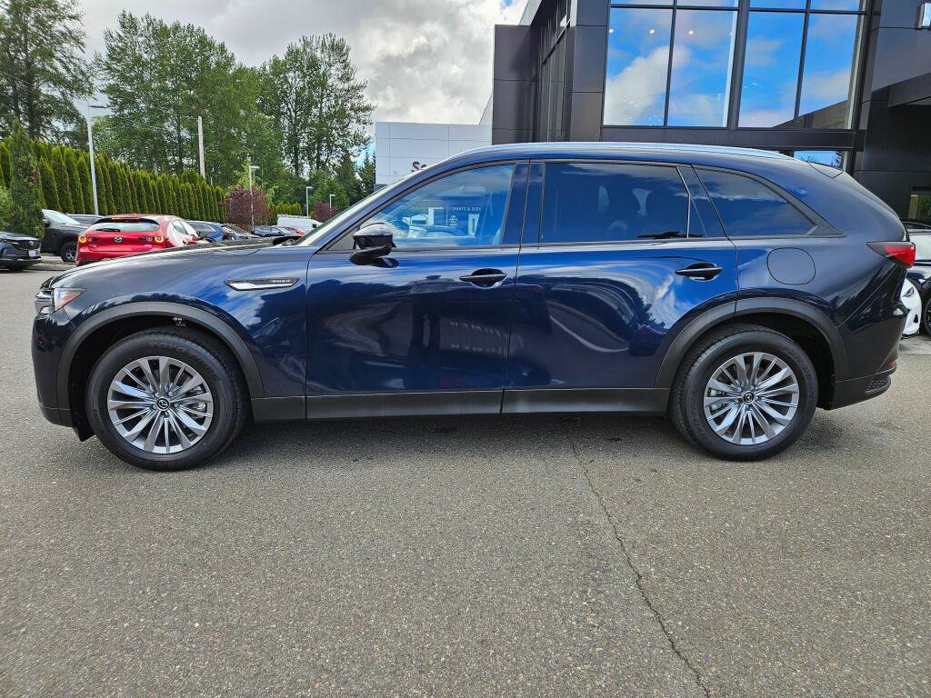 Certified 2024 MAZDA CX-90 Plug-In Hybrid w/ Preferred AWD/4WD image 2