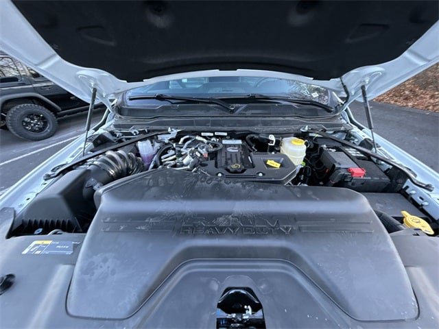 New 2026 RAM 3500 Tradesman AWD/4WD image 10