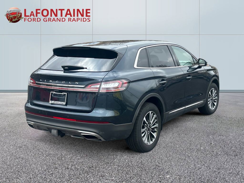 Used 2023 Lincoln Nautilus Reserve w/ Class II Trailer Tow Package image 7