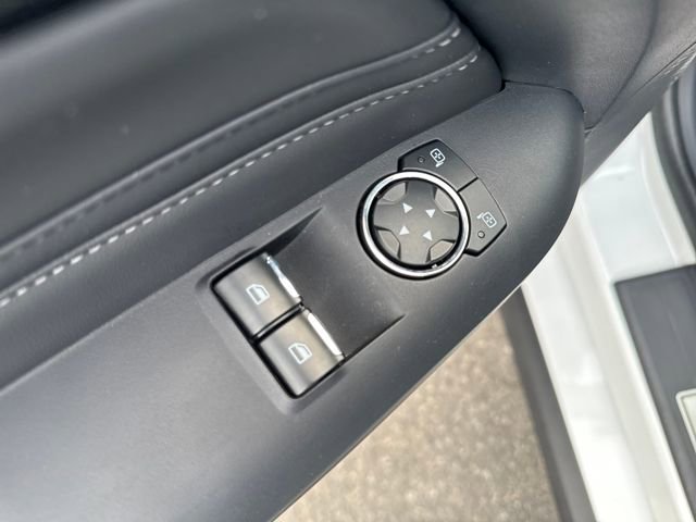 Used 2024 Ford Mustang Premium image 11