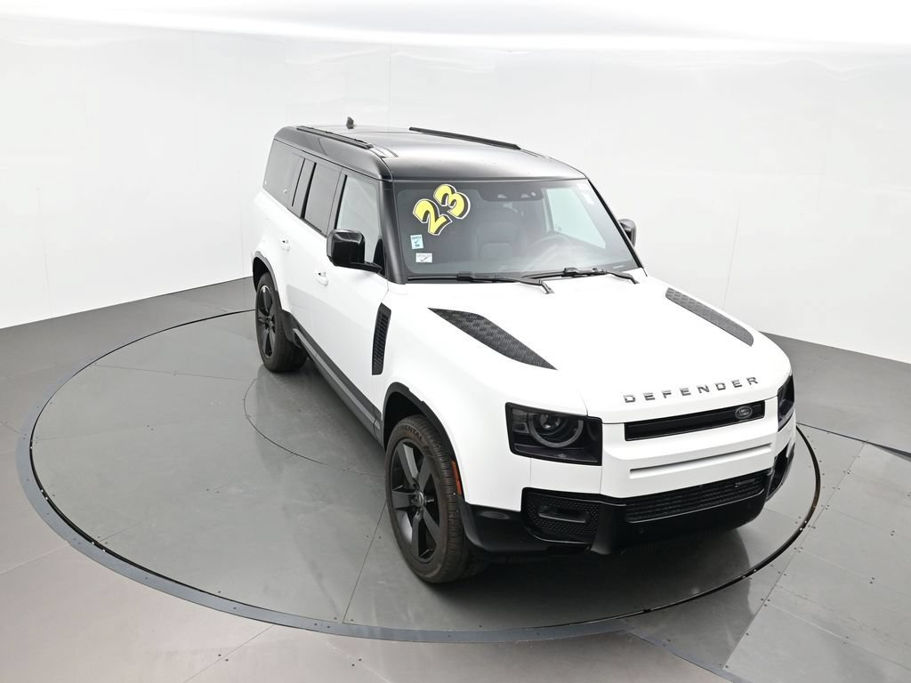 Used 2023 Land Rover Defender 130 X-Dynamic SE AWD/4WD image 45