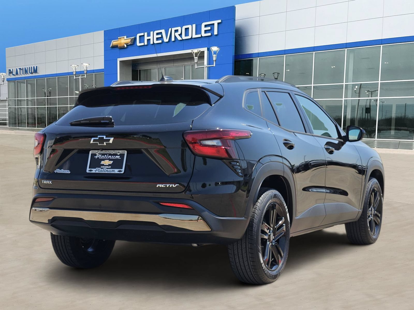 New 2026 Chevrolet Trax ACTIV w/ Driver Confidence Package FWD image 4