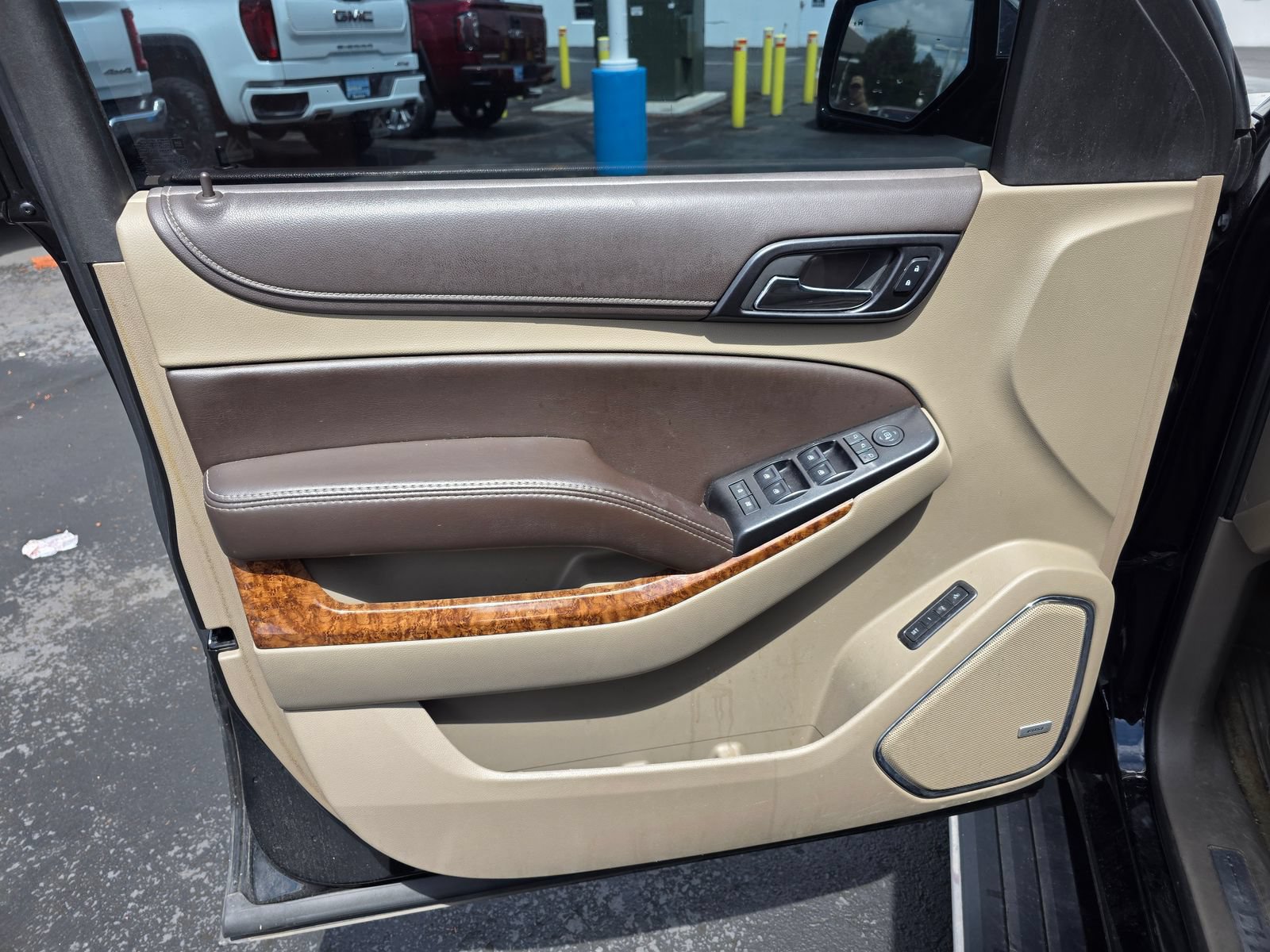 Used 2016 Chevrolet Suburban LTZ AWD/4WD image 10