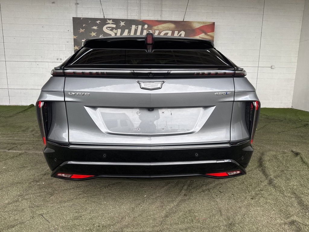 Used 2023 Cadillac Lyriq 2WD image 7