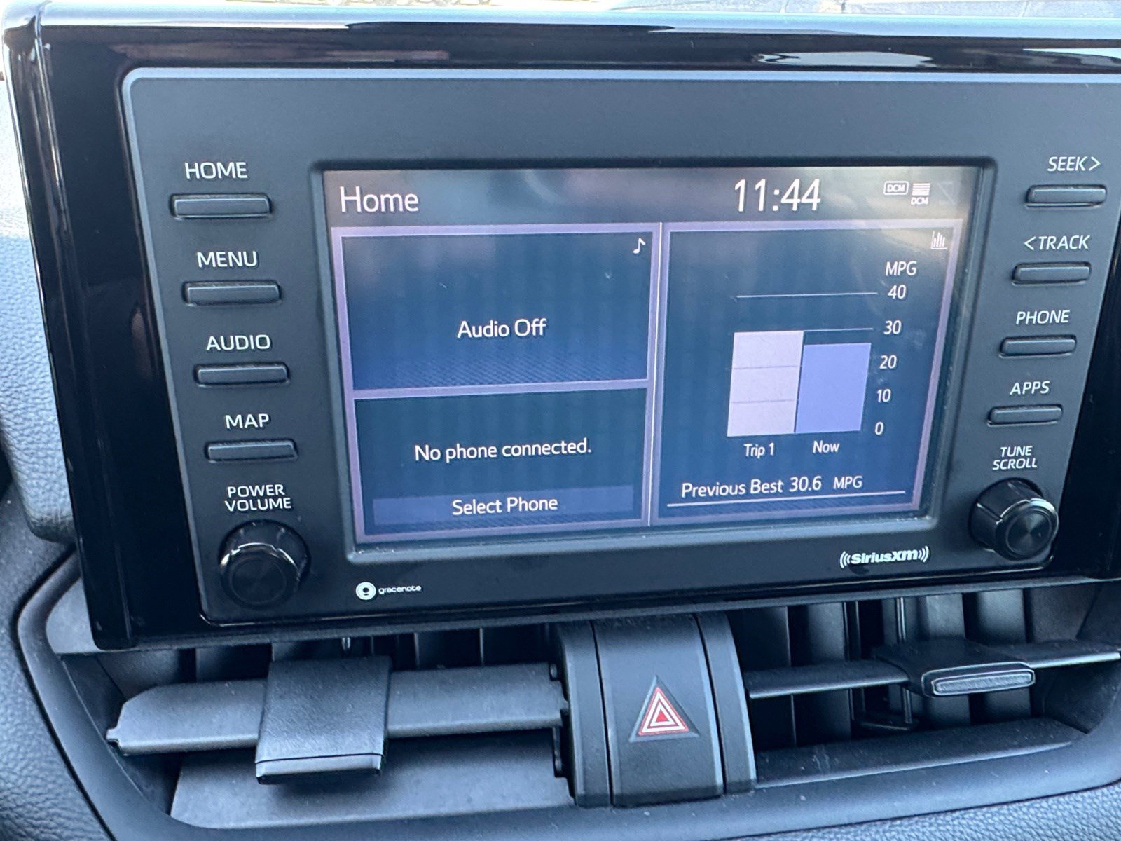 Used 2021 Toyota RAV4 XLE image 17