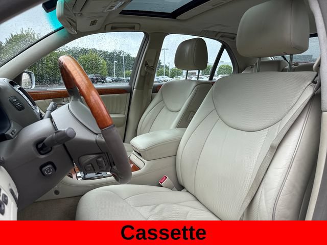 Used 2004 Lexus LS 430 RWD image 10