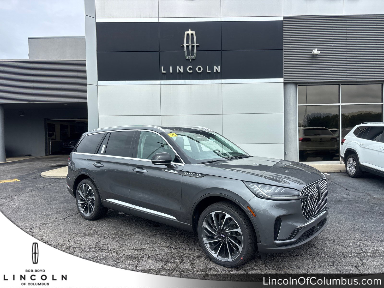 New 2027 Lincoln Aviator Reserve AWD/4WD image 1