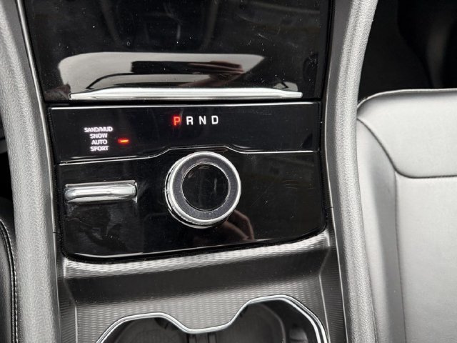Used 2024 Jeep Grand Cherokee Limited AWD/4WD image 31