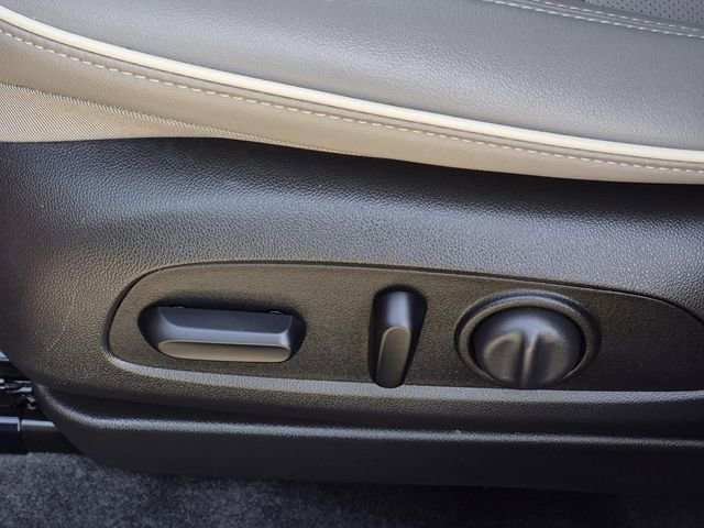 Used 2025 Buick Envista Avenir FWD image 16