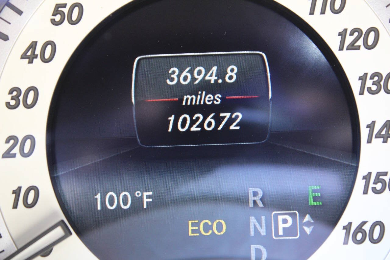 Used 2014 Mercedes-Benz CLS 550 4MATIC image 9