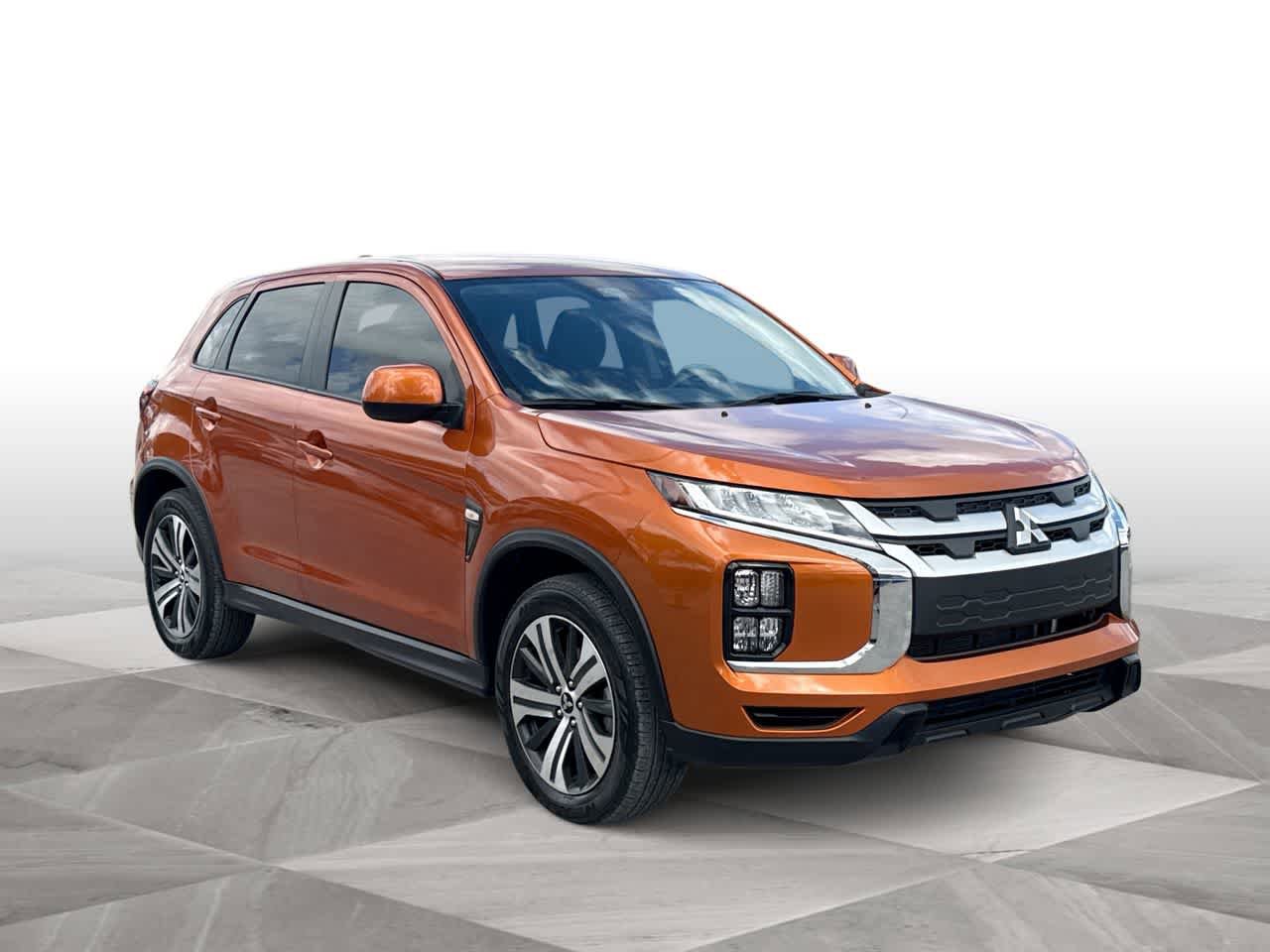 Used 2024 Mitsubishi Outlander Sport LE AWD/4WD image 2