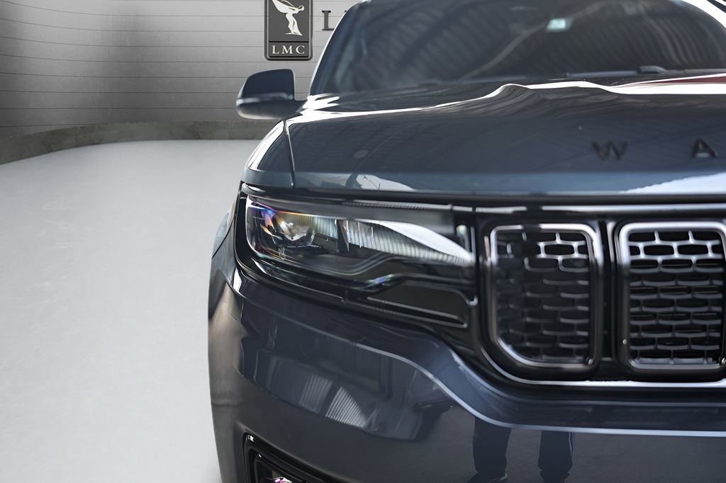 Used 2023 Jeep Wagoneer Series II image 12