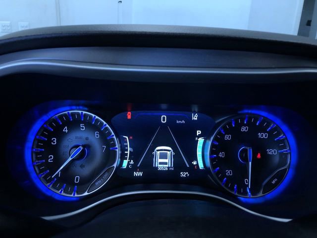 Used 2025 Chrysler Pacifica Select FWD image 29