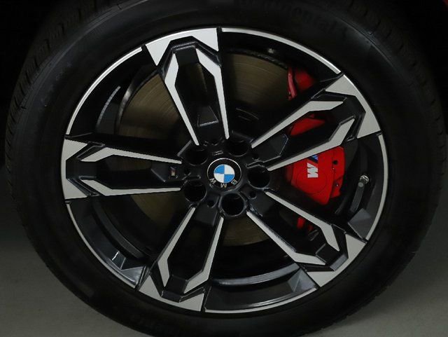 Certified 2025 BMW X2 xDrive28i w/ Technology Package AWD/4WD image 11