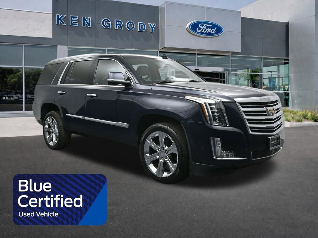 Used 2020 Cadillac Escalade Platinum image 1