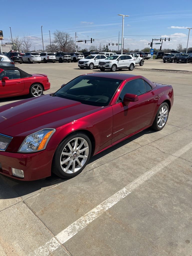 Used 2007 Cadillac XLR V image 8