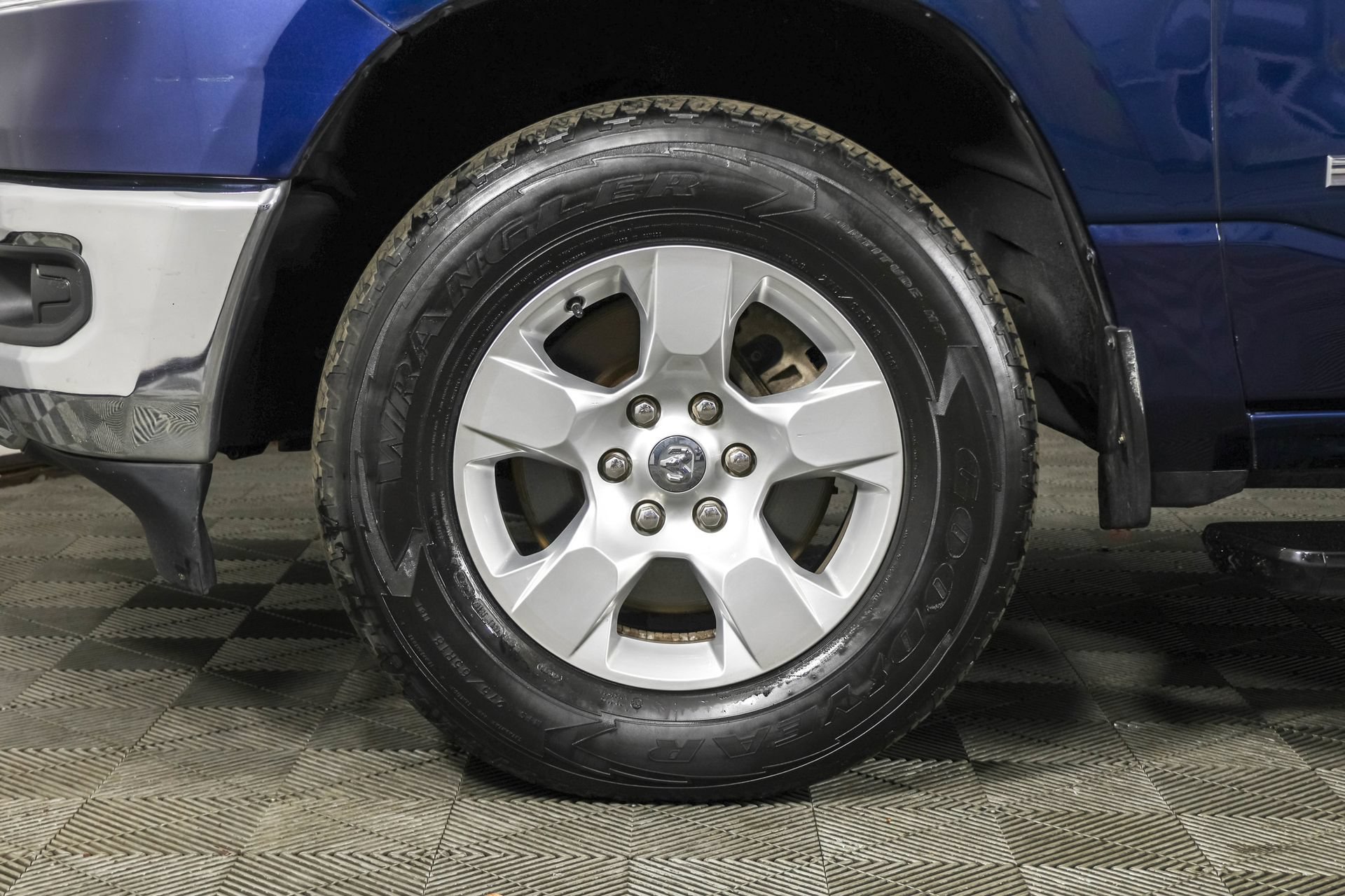 Used 2021 RAM 1500 Big Horn AWD/4WD image 22