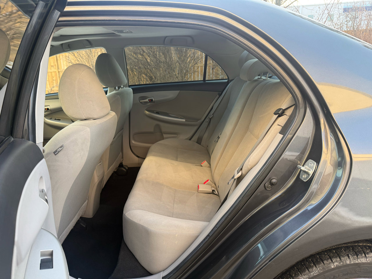 Used 2013 Toyota Corolla LE Special Edition image 16