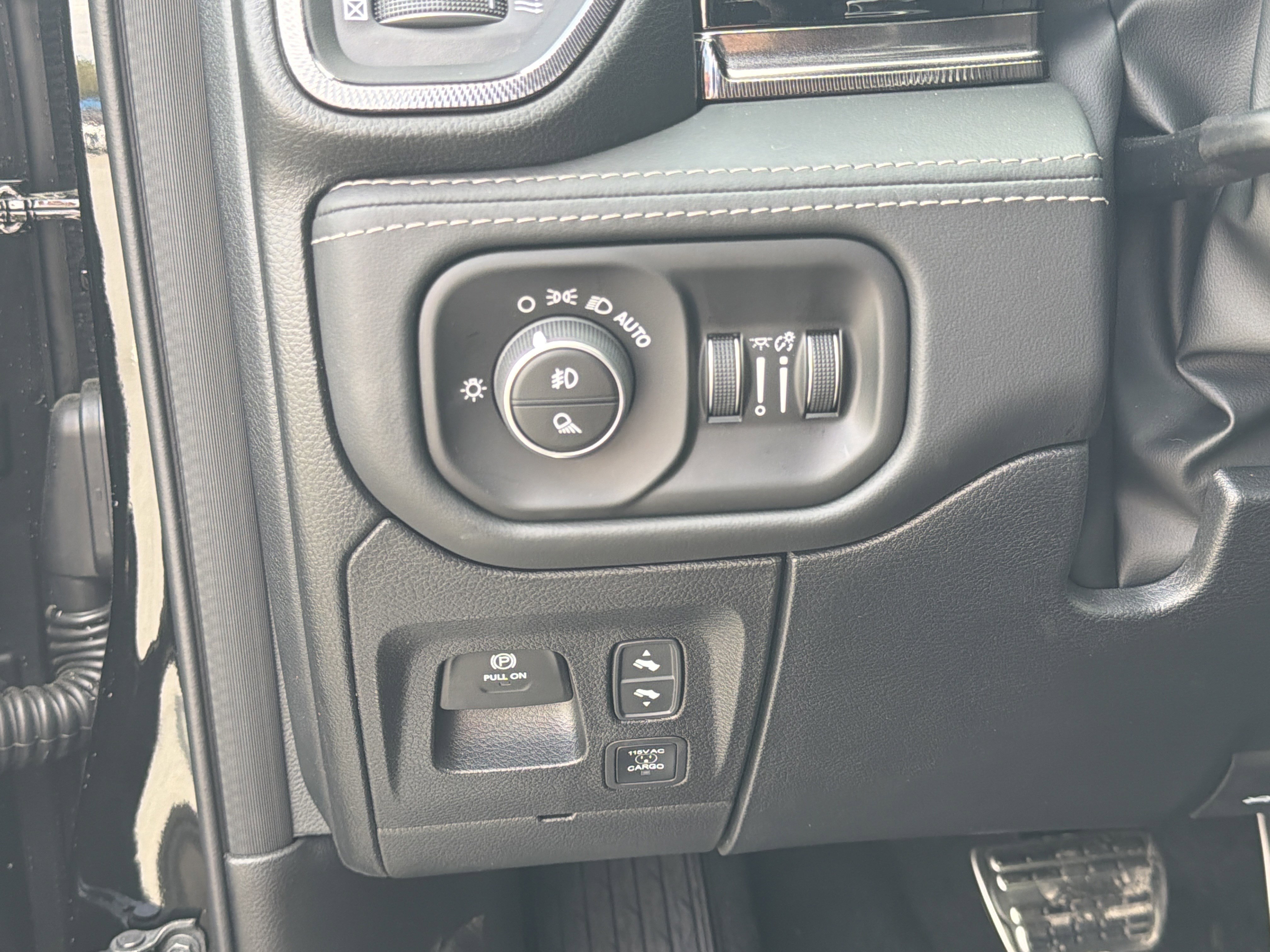 New 2026 RAM 1500 RHO w/ RHO Level 1 Equipment Group image 29