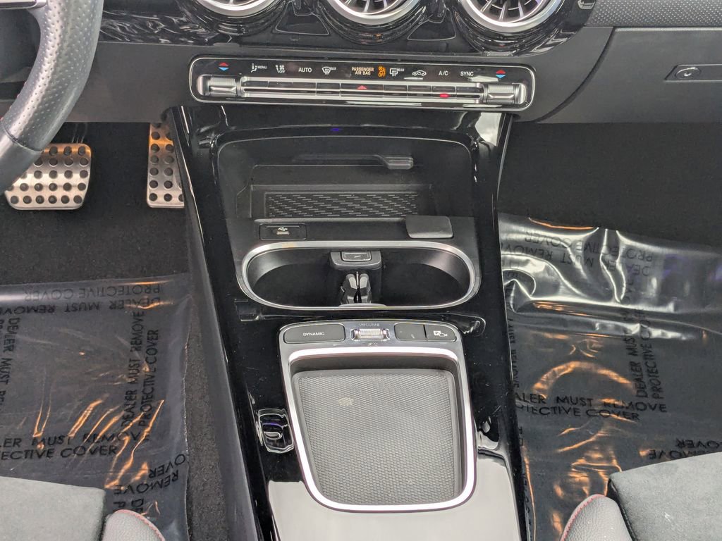 Certified 2025 Mercedes-Benz CLA 250 image 6