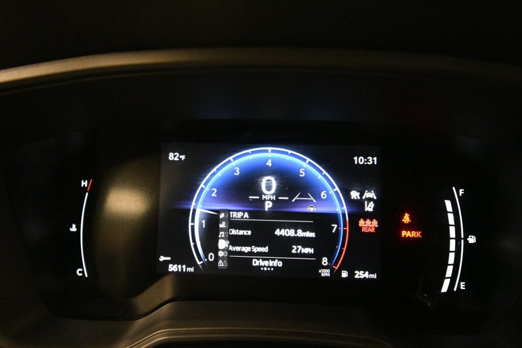 Certified 2026 Toyota Corolla Cross LE FWD image 14