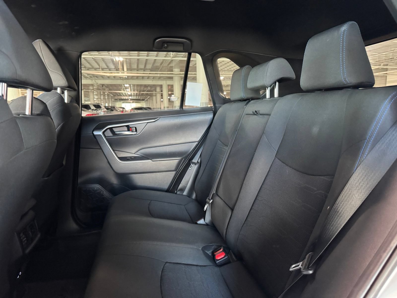 Used 2024 Toyota RAV4 SE AWD/4WD image 32