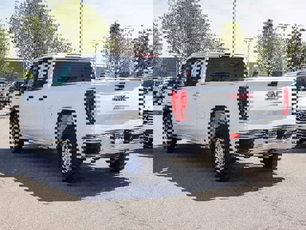 Used 2023 GMC Sierra 1500 Pro AWD/4WD image 6
