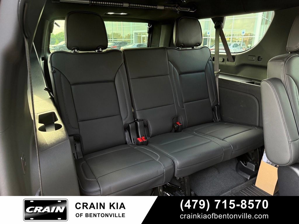 Used 2026 GMC Yukon XL Denali w/ Denali Reserve Package AWD/4WD image 32