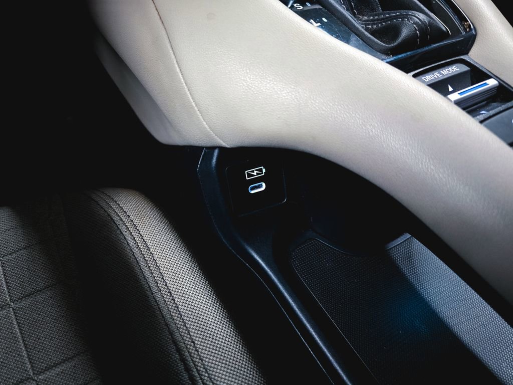 Certified 2024 Honda HR-V LX image 30