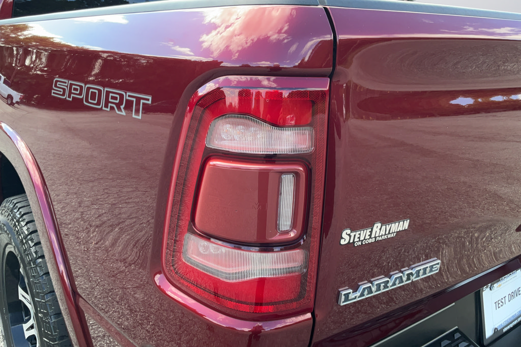 Used 2022 RAM 1500 Laramie w/ Sport Appearance Package AWD/4WD image 27