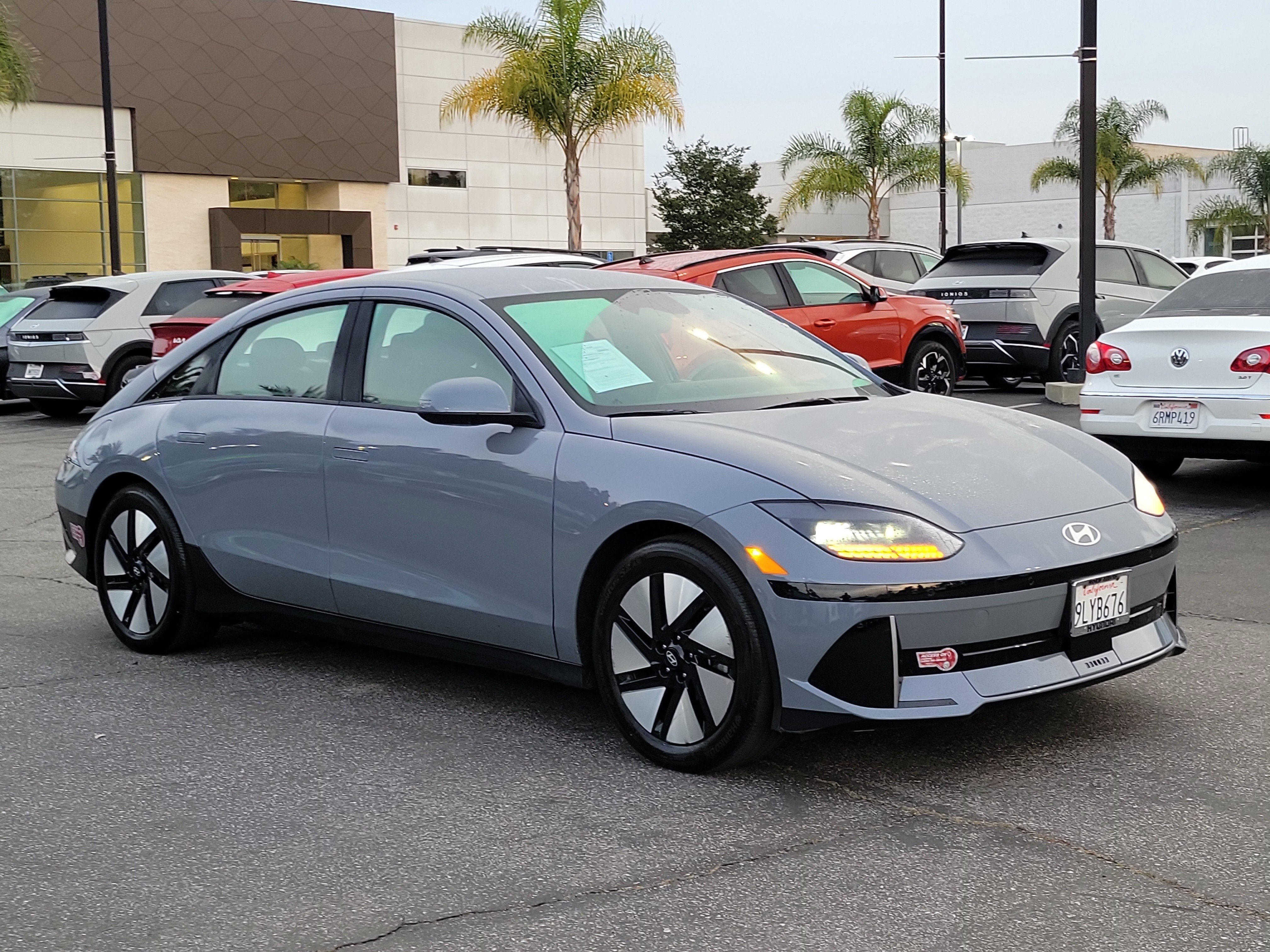 Used 2024 Hyundai Ioniq 6 SE RWD image 28