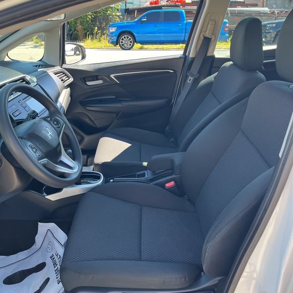 Used 2019 Honda Fit LX image 15