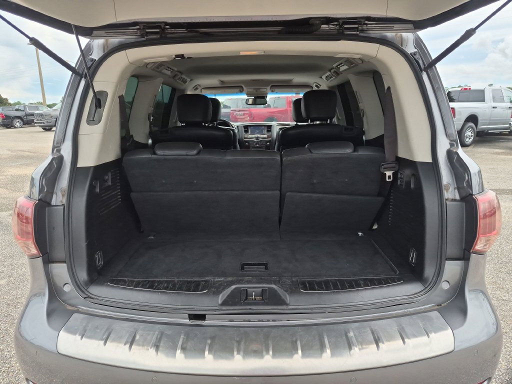 Used 2017 INFINITI QX80 4WD w/ Driver Assistance Package image 31