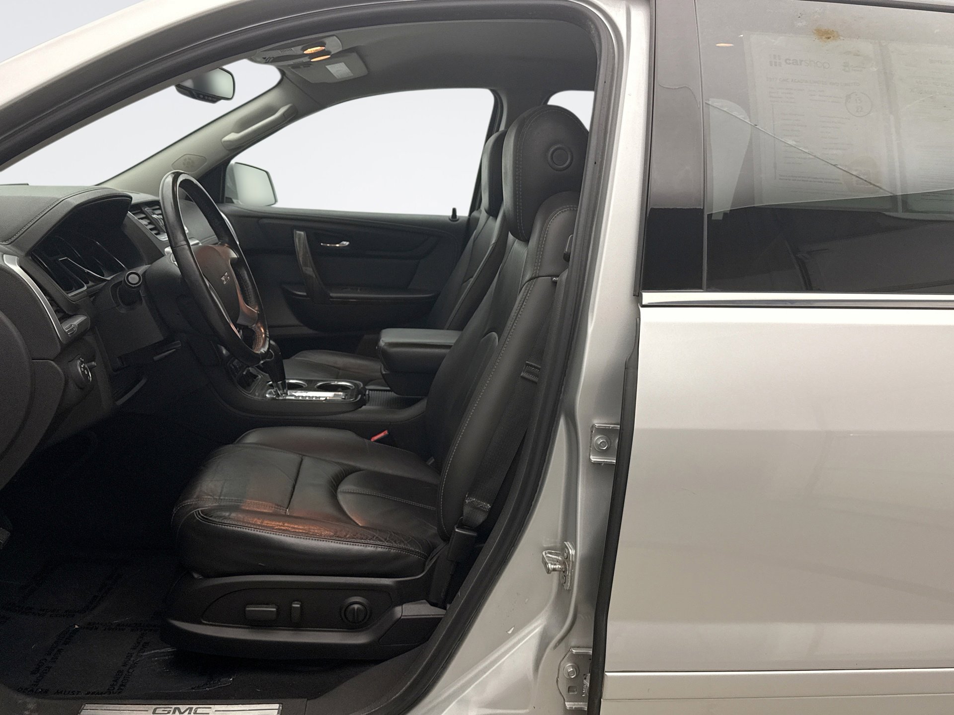 Used 2017 GMC Acadia Limited SLT image 11