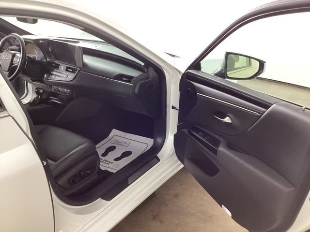 Used 2022 Lexus ES 350 w/ Premium Package FWD image 17