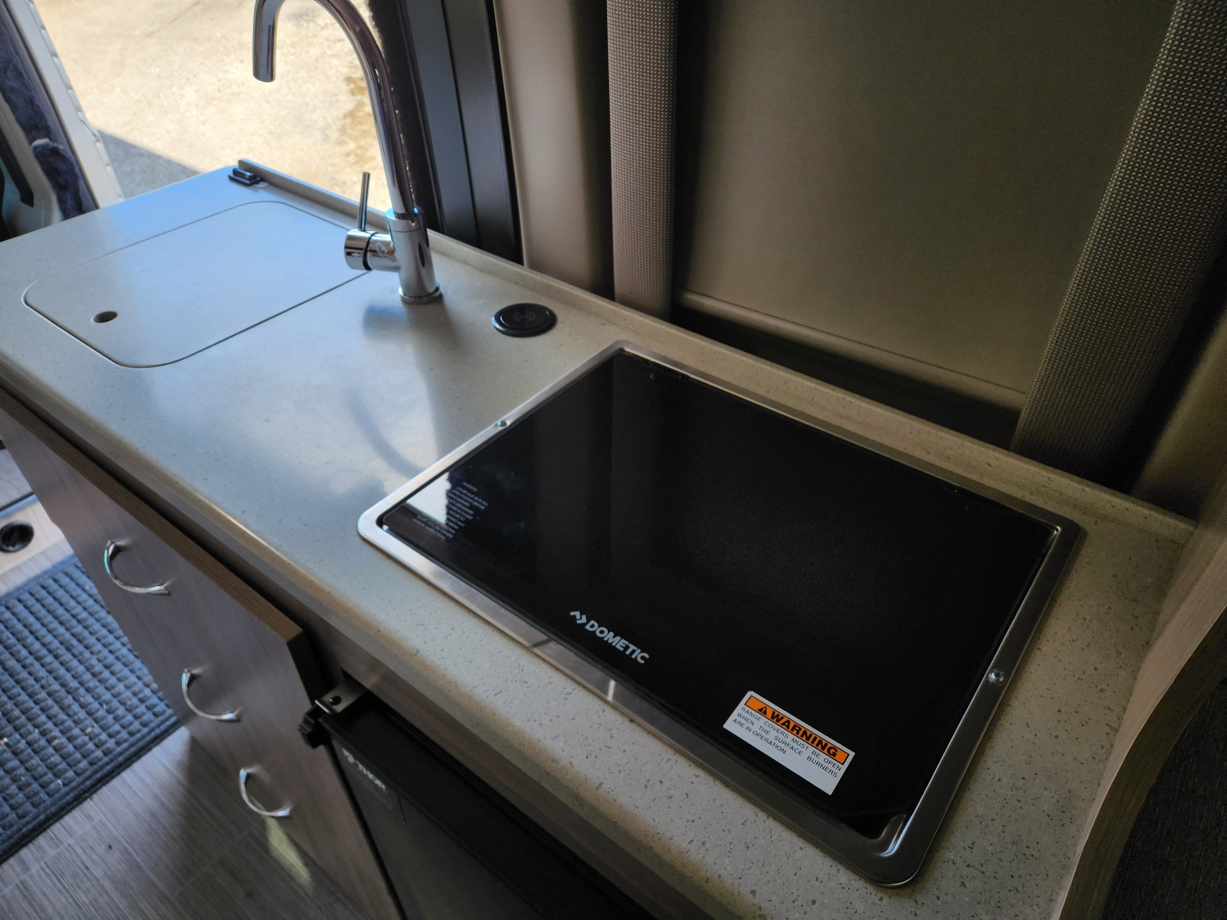 Used 2022 RAM ProMaster 3500 w/ Lane Management Group image 18