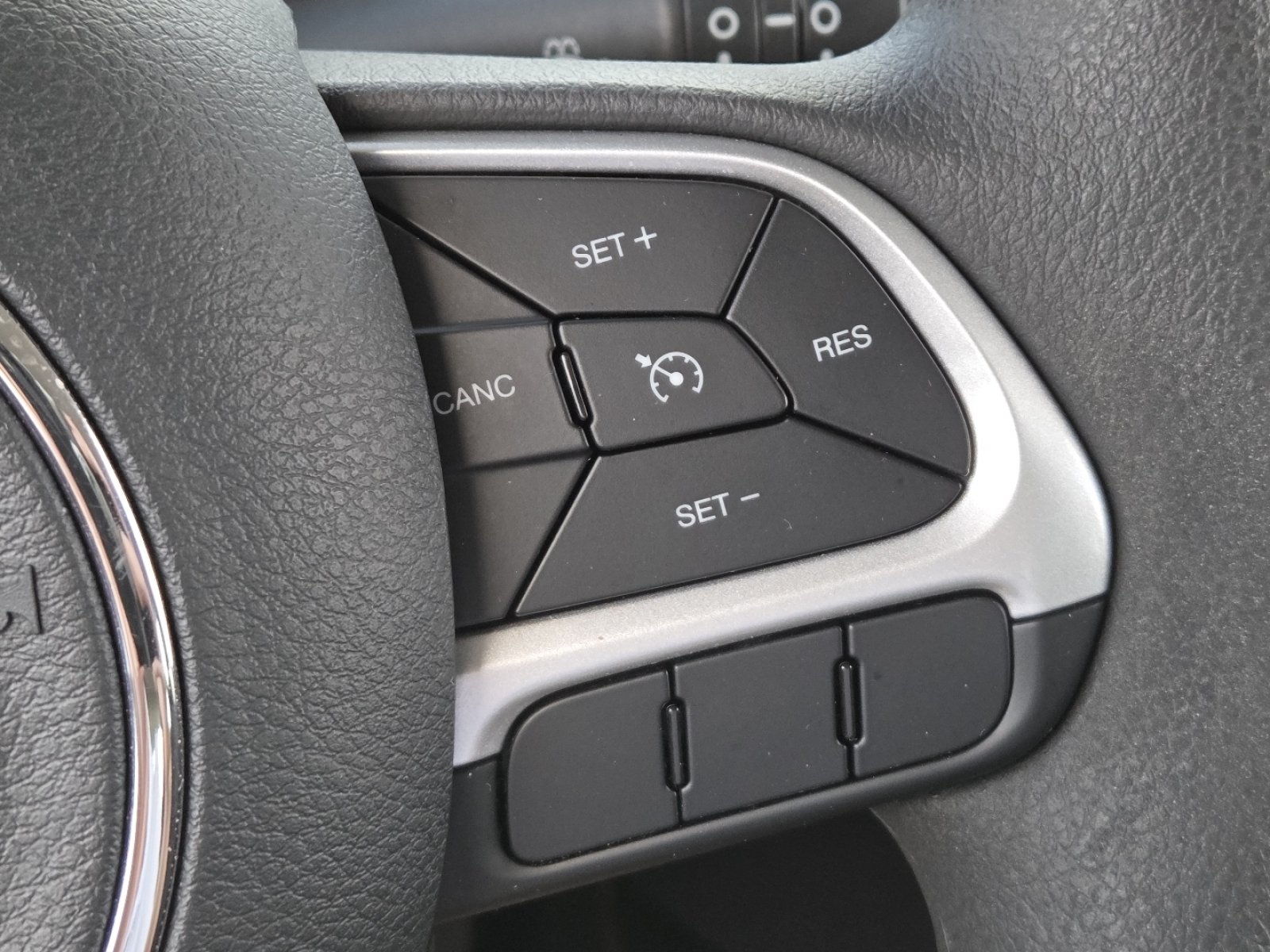 Used 2021 Jeep Renegade Sport AWD/4WD image 6